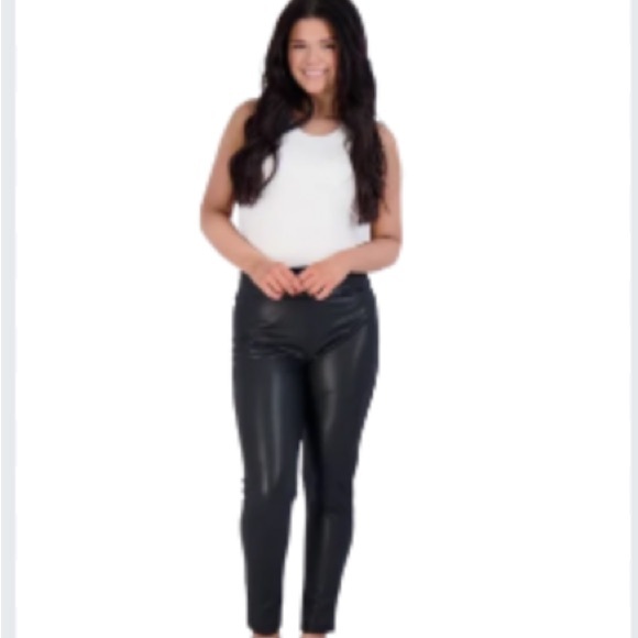 NWT Maze Black Faux Leather Pull-on Pants Size 2X - Picture 2 of 7